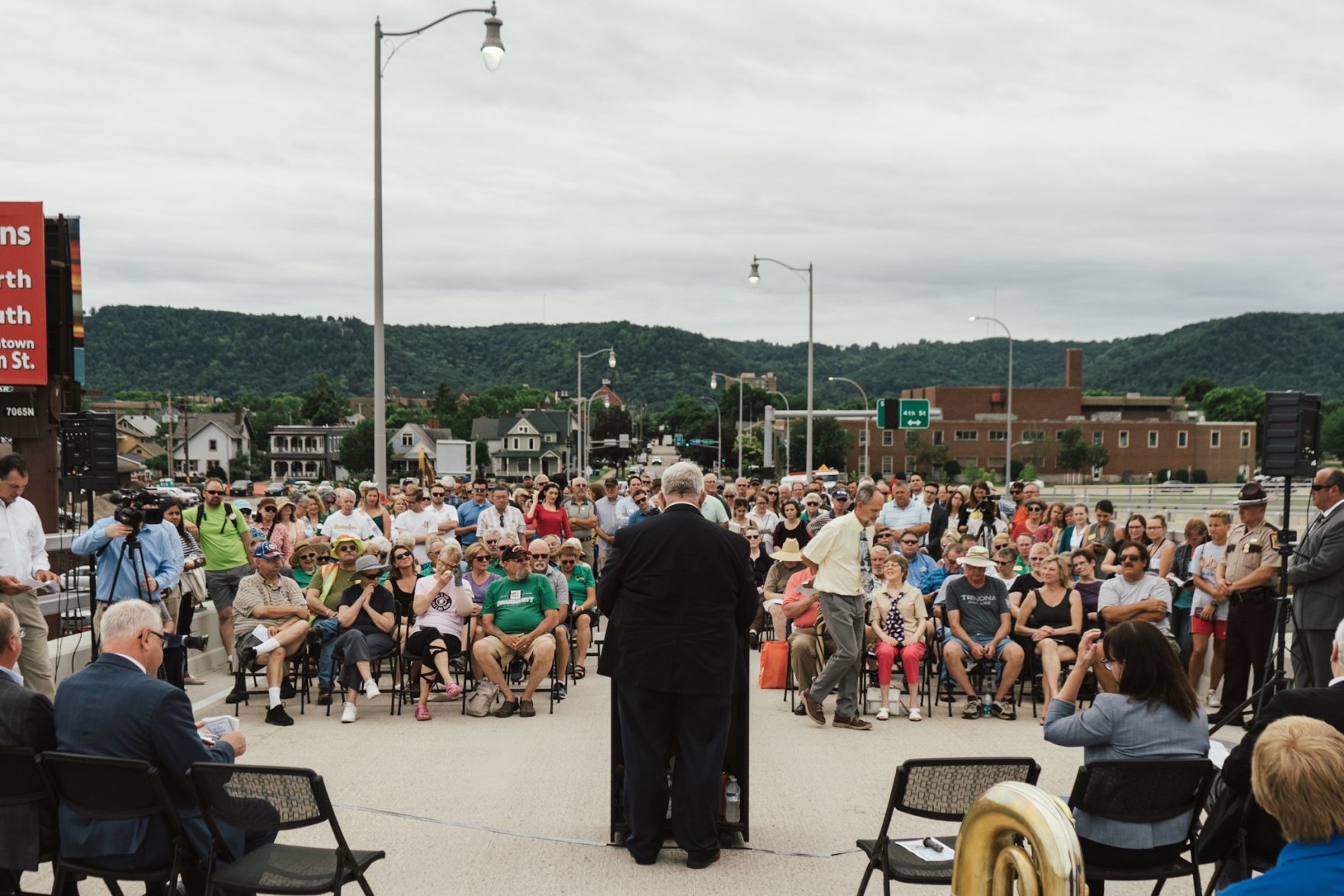 Historic interstate bridge rededication 3